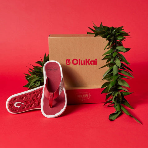 Ulele  -  Off White / Deep Red